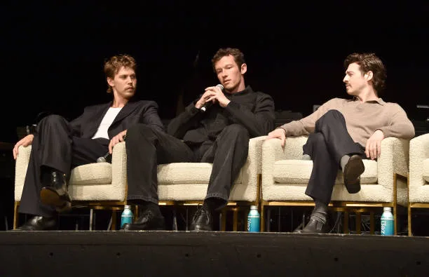Gli attori Austin Butler e Callum Turner hanno sviluppato una 'bromance' molto pubblicizzata durante il 'Masters 