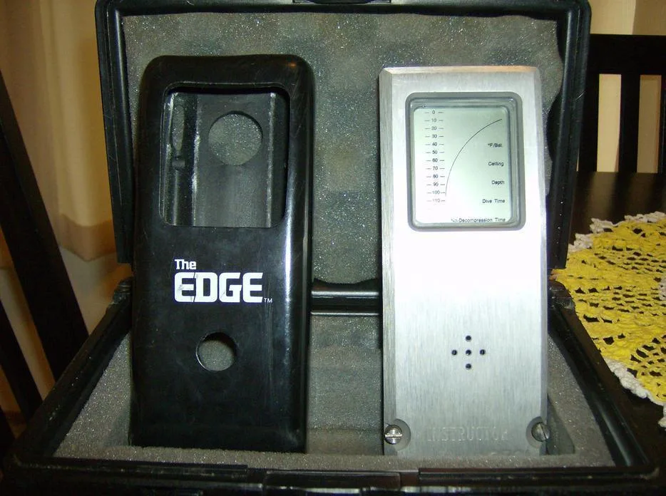 Introduced in 1983, the Orca Edge was one of the world's first commercial dive computers. This pione