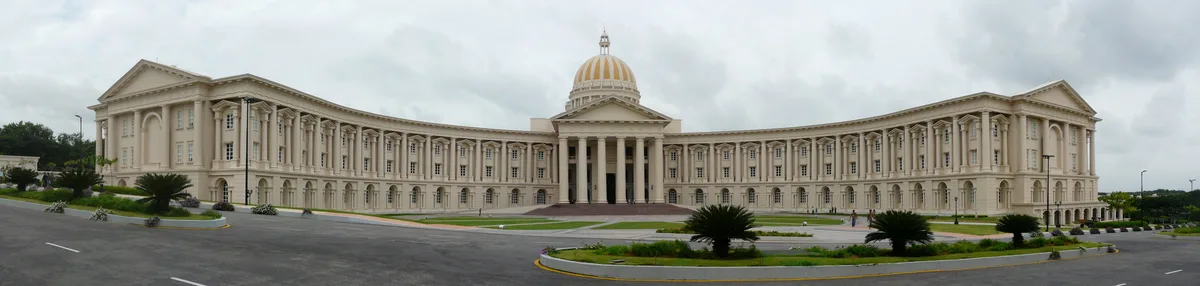 Infosys, un leader mondial du conseil et des services informatiques, est réputé pour son vaste Global Education Center à Mysore, en Inde.